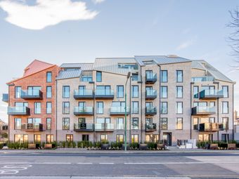 143 Merrion Road, Ballsbridge, Dublin 4 - Image 2