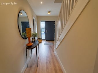4 Derrybeg Avenue, Mountrath, Co. Laois - Image 2