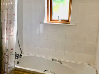 *room To Rent - All Bills Included* - 1 X Double Bedroom With Own Private Bathroom, Kilmacthomas, Co. Waterford - Image 2