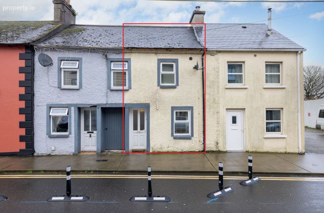 15 Lower John Street, Wexford Town, Co. Wexford - Click to view photos