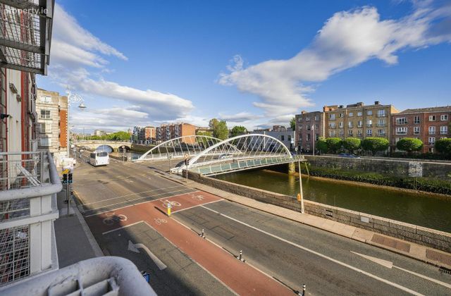 Apartment 39, Clifden Court, Arbour Hill, Dublin 7 - Click to view photos