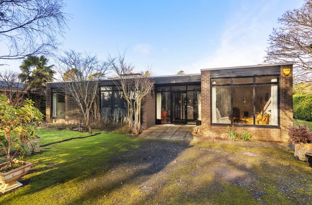 20 Kilteragh Pines, Foxrock, Dublin 18, Foxrock, Dublin 18 - Click to view photos