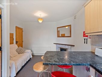 95 White Oaks, Wilton, Co. Cork - Image 4