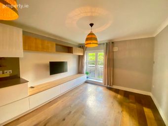 The Richmond, Smithfield, Dublin 7 - Image 3