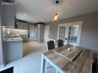 8 Woodbrook, Glanmire Court, Riverstown, Co. Cork - Image 3