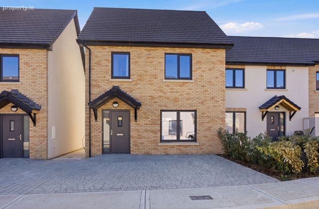 Palmer Gardens, Palmer Road, Rush, Co. Dublin - Click to view photos