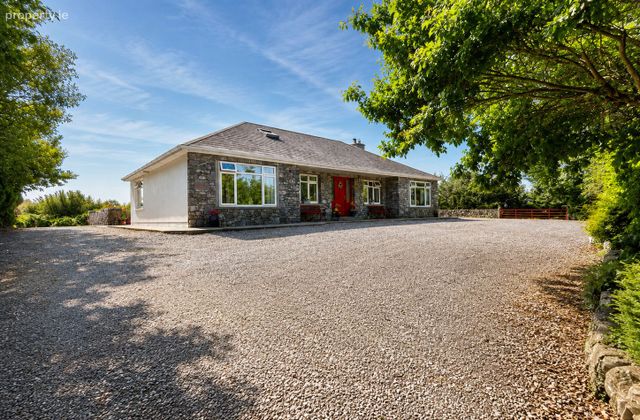 Knockma Cottage, Biggera Beg, Belclare, Corrandulla, Co. Galway - Click to view photos