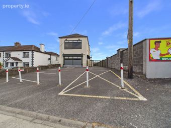 Commercial Unit, Greystone Street, Carrick-on-Suir, Co. Tipperary - Image 2
