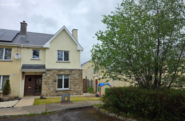 4 Carraig Breac, Drumshanbo, Drumshanbo, Co. Leitrim - Click to view photos