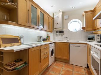 Apartment 67, Block 3, Seamount, Blackrock, Co. Dublin - Image 5