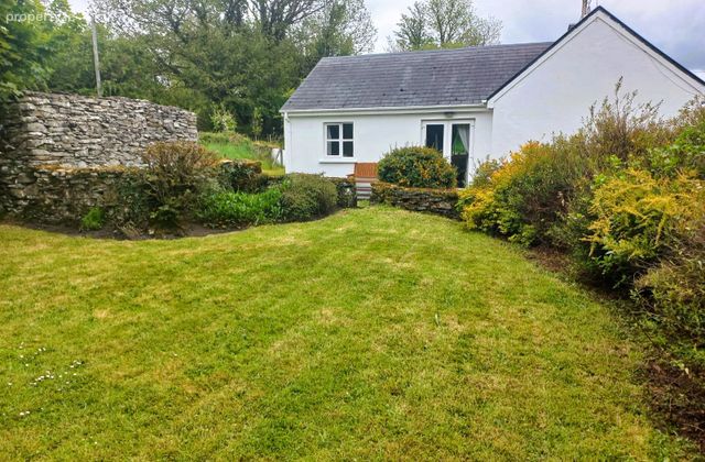 Knockbrack, Kilkelly, Co. Mayo - Click to view photos