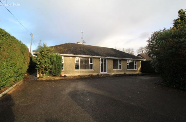 Clover Hill, Gortnagross, Mallow, Co. Cork - Click to view photos