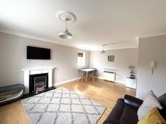 Apartment 13, Whitehall Square, Walkinstown, Dublin 12 - Image 2