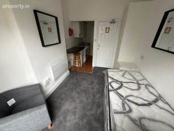 Flat 10, 85 North Circular Road, North Circular Road, Dublin 7 - Image 4