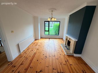 8 Manor Grove, Thornbury View, Rochestown, Co. Cork - Image 5