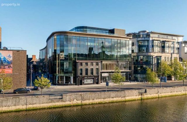 The Halfmoon Building, Lavitts Quay, Cork City, Co. Cork, St. Lukes, Co. Cork - Click to view photos