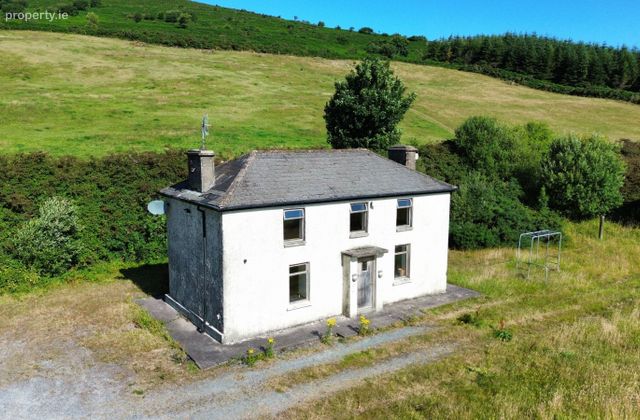 Ballynoe, Lombardstown, Mallow, Co. Cork - Click to view photos