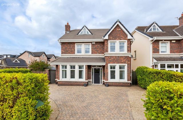 121 Carr's Mill, Donabate, Co. Dublin - Click to view photos