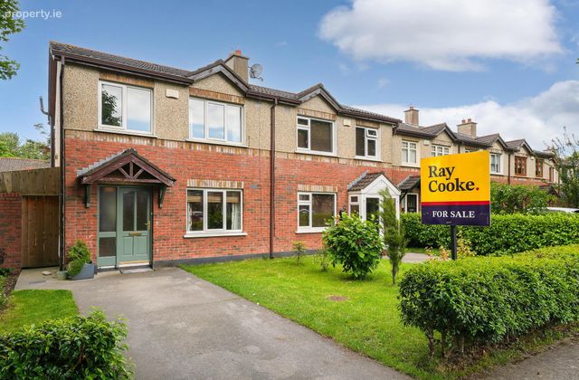 10 Castlegrange Court, Clondalkin, Dublin 22, Clondalkin, Dublin 22 - Click to view photos