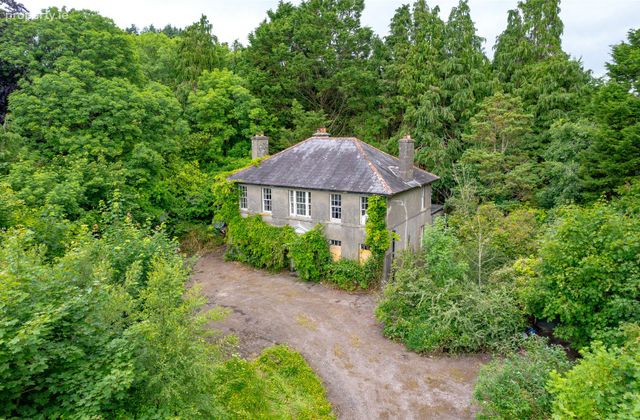 Cuil Aluinn, Gurteenroe, Macroom, Cork, Macroom, Co. Cork - Click to view photos