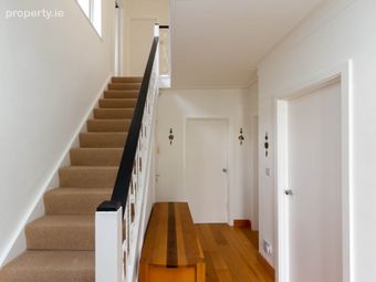54 Leopardstown Avenue, Blackrock, Co. Dublin, Foxrock, Dublin 18 - Image 2