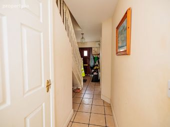 1 Lakeview Court, Pennyfeather Way, Kilkenny, Co. Kilkenny - Image 3