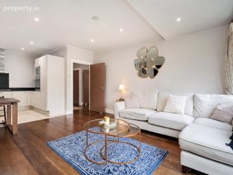 27 Beech Lodge, Farmleigh Avenue, Castleknock, Dublin 15 - Image 4