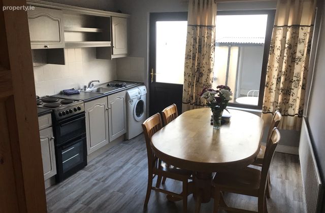 Mccormack Estate 26, Castlebar, Co. Mayo - Click to view photos