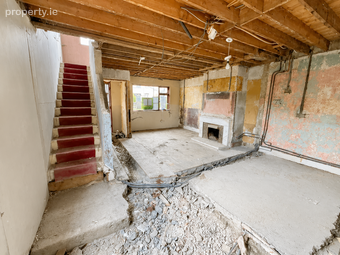 35 O Neill Park, Clones, Co. Monaghan, Clones, Co. Monaghan - Image 2