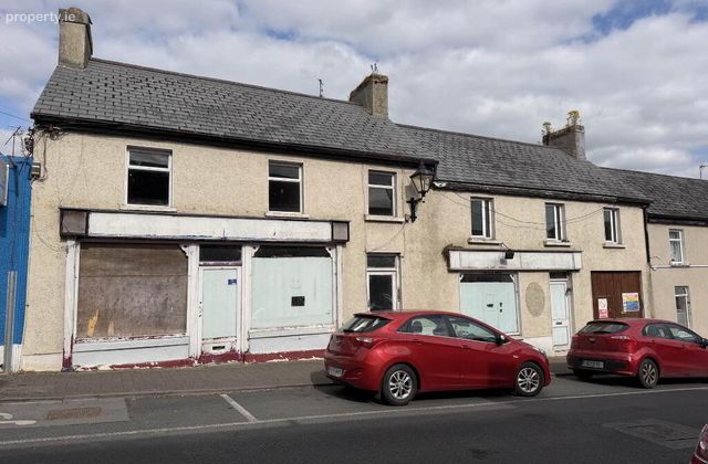 Ardmore House, Rosemary, Roscrea, Co. Tipperary, Roscrea, Co. Tipperary - Click to view photos