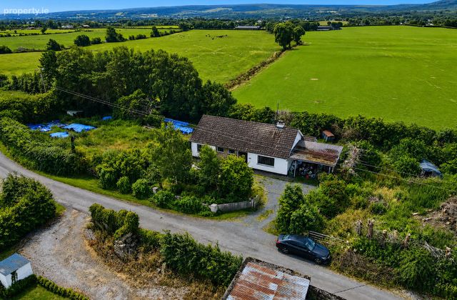 Cloonagh Beg, Clonaslee, Co. Laois - Click to view photos