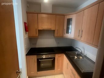 Apt 20, Palmerston Hall, D07 Y422, Dublin 7 - Image 4