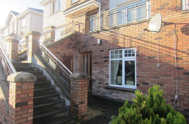 131 Monksfield, Bealnamulla, Athlone, Co. Roscommon - Click to view photos