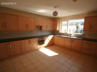 13 Carra&iacute;g Fern, Buncrana, Buncrana, Co. Donegal - Image 5