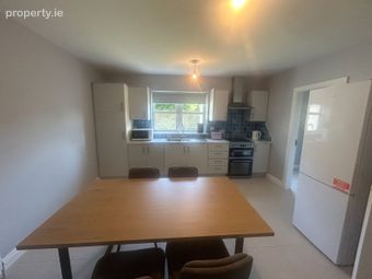 8 Rathowen, Duntaheen Road, Fermoy, Co. Cork - Image 2