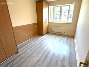 7 Summerseat Court, Main Street, Clonee, Co. Meath - Image 5