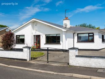 8 Woodlawn, Stranorlar, Co. Donegal, Ballybofey, Co. Donegal