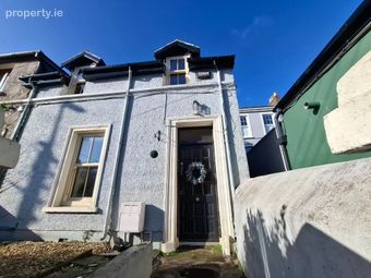 10 Saint Bridget's Villas, Dillons Cross, Co. Cork - Image 2