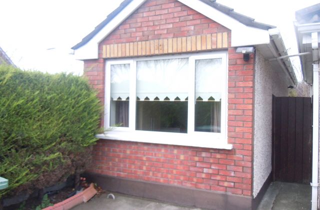 Rockfield Green, Maynooth, Co. Kildare - Click to view photos