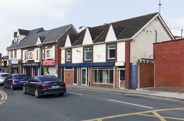 Ulster Bank Chambers Monastery Road, Clondalkin, Dublin 22 - Click to view photos