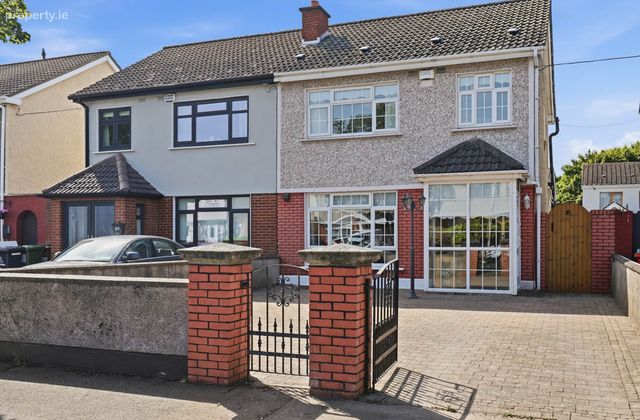 18 Foxhill Drive, Donaghmede, Dublin 13, Donaghmede, Dublin 13 - Click to view photos