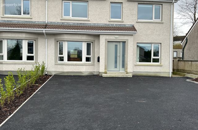 50 Glencar Park, Letterkenny, Co. Donegal, Letterkenny, Co. Donegal - Click to view photos