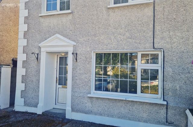 88 Dangan Heights, Newcastle, Co. Galway - Click to view photos