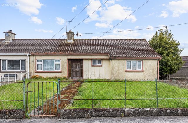5 St. Lazerians Terrace, Leighlinbridge, Co. Carlow, Leighlinbridge, Co. Carlow - Click to view photos