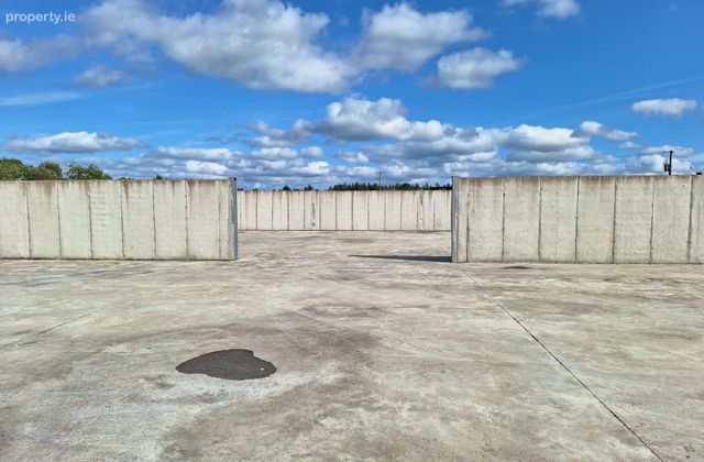 Damien Fahy Steel Fabrication Ltd., Unit 1, Boherduff, Claremorris, Co. Mayo - Click to view photos