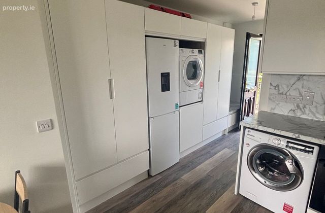 Apartment 12, Dunlo Court, Ballinasloe, Co. Galway - Click to view photos
