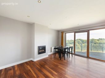 154 Seabourne View, Greystones, Co. Wicklow - Image 2