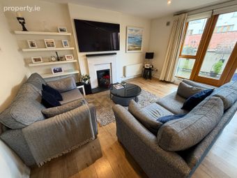 3 Bedroom Duplex, Addison Park, Glasnevin, Dublin 11 - Image 4