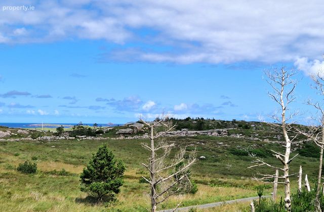 Rannyhaul, Kincasslagh, Co. Donegal - Click to view photos