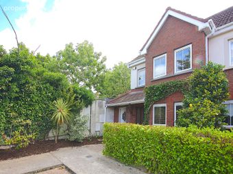 26 Larkfield Place, Lucan, Lucan, Co. Dublin - Image 3